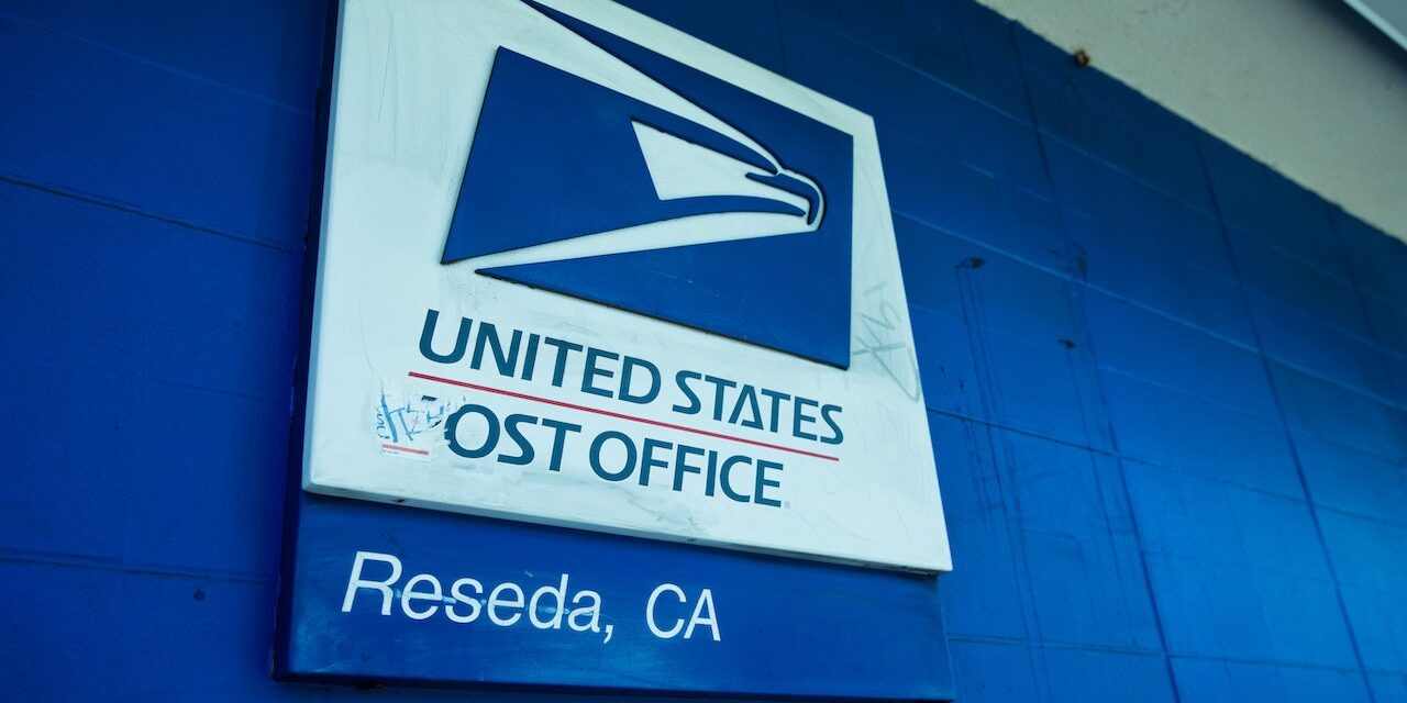 pexels-ekaterina-belinskaya-4744752 Post office | Postal Prices